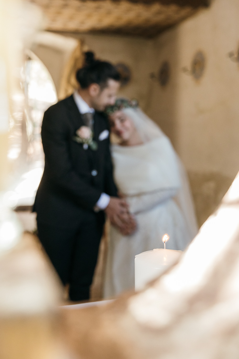 Brennende Kerze beim Elopement in der Kapelle, Stift Rein, Steiermark