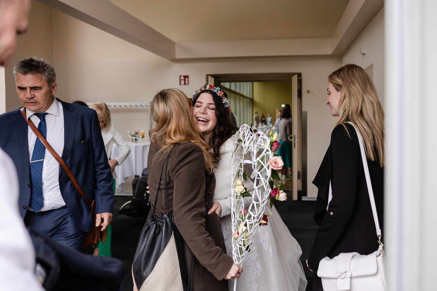 Empfang der Gäste bei der Hochzeit in der Orangerie im Grazer Burggarten