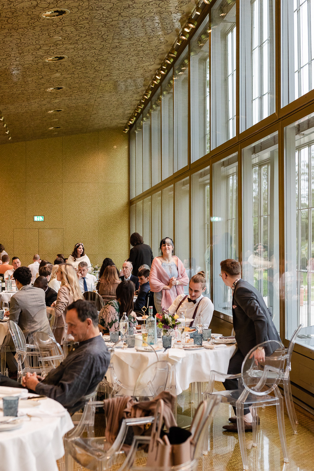 Überblicksaufnahme hochformatig Orangerie Burggarten, Hochzeitsfotograf Steiermark Graz