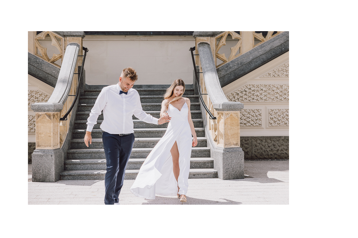 Brautpaar im Sonnenlicht nach der Hochzeit in Feldbach