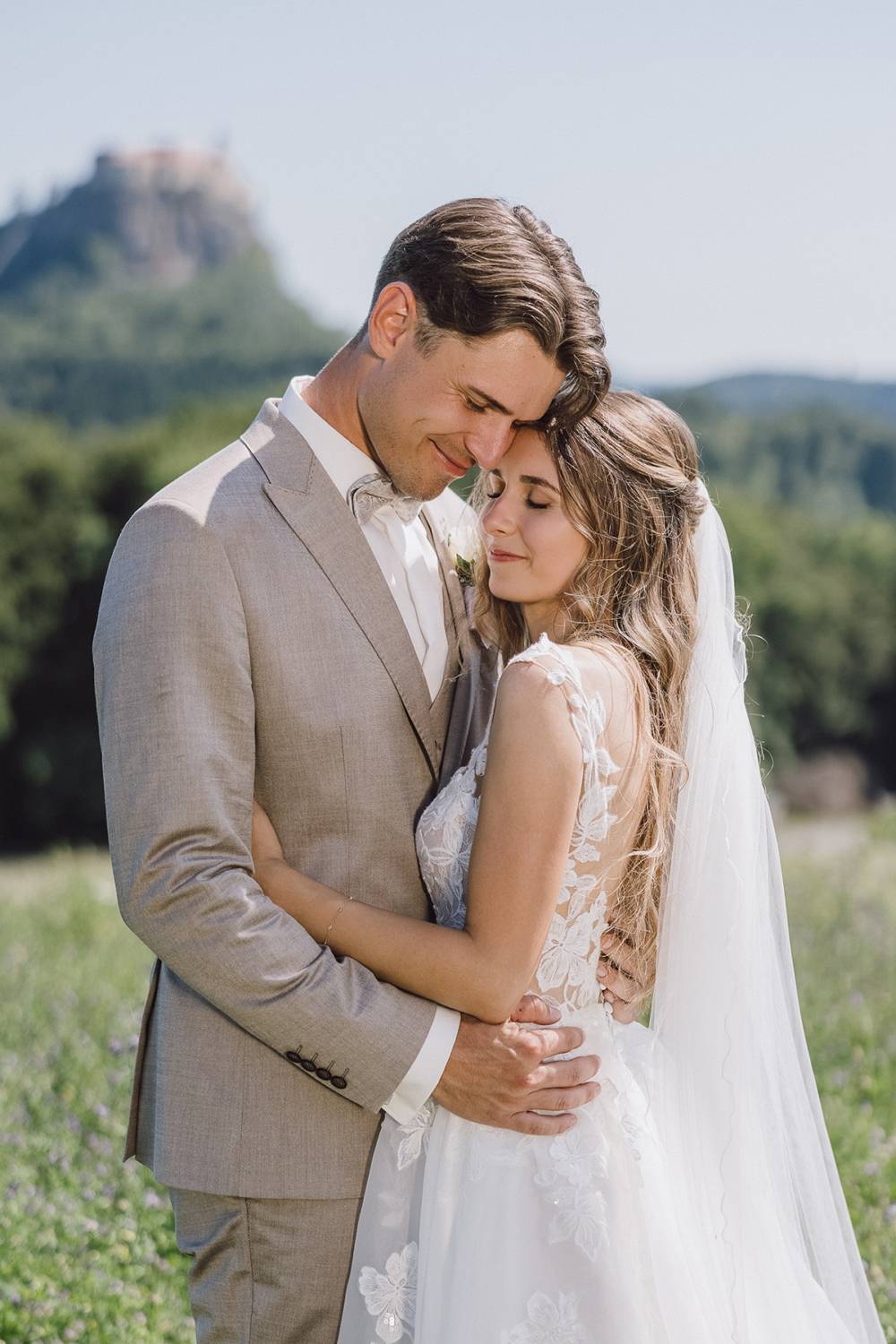 Brautpaarshooting vor der Riegersburg, heiraten in der Steiermark